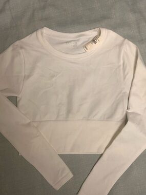 Offline by Aerie Women’s White Long-Sleeve Cropped Top NWT